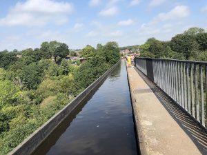 huxley narrow boat aquaduct HUXLEY NARROW BOAT huxley narrow boat aquaduct